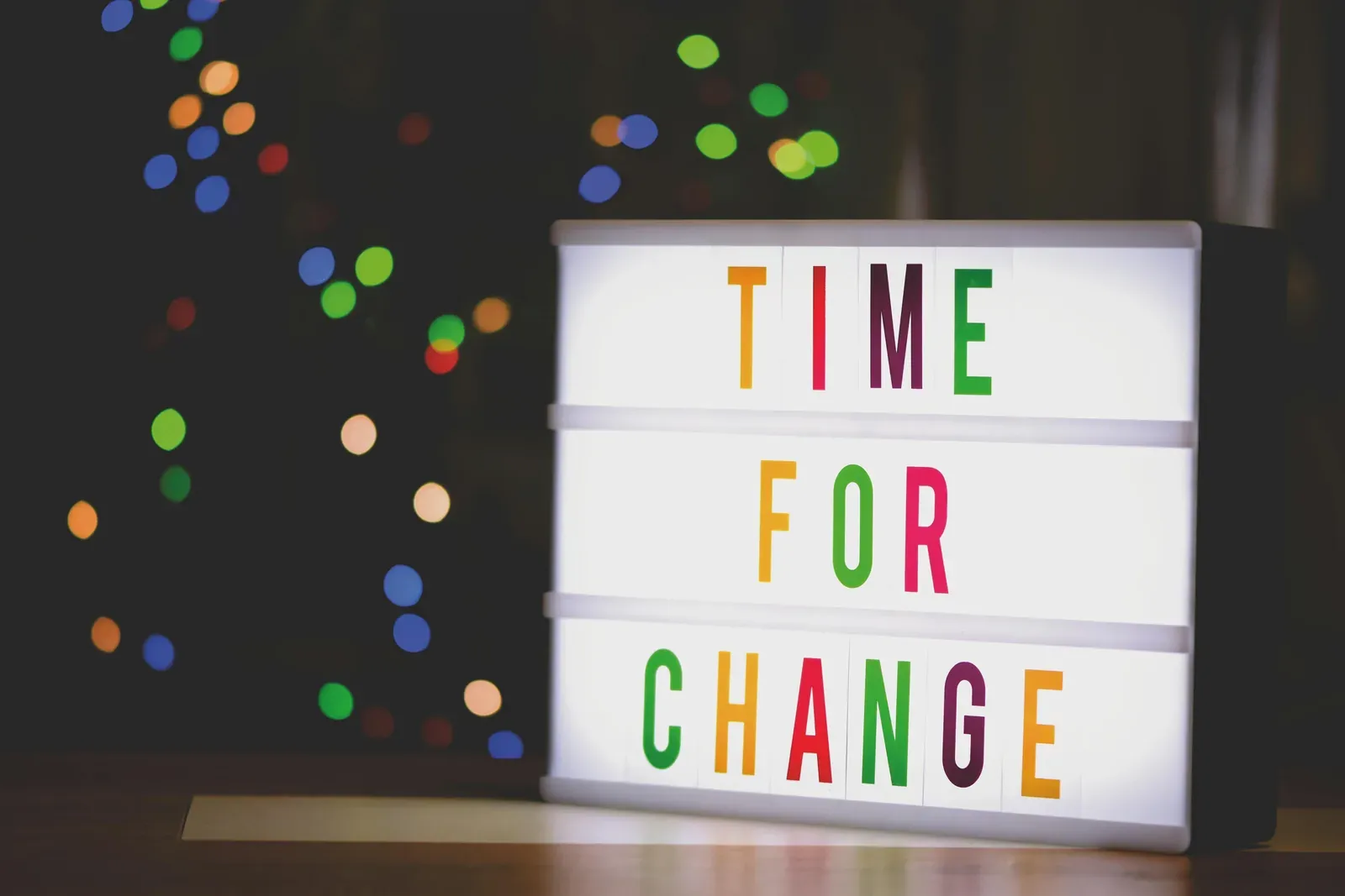 原文配图：time for change